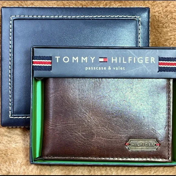 Tommy Hilfiger Accessories Tommy Hilfiger Passcase Valet